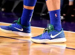 九游中国手游-东契奇在阿森纳比赛中惊艳表现科维托娃在美国队比赛中败北，这一次真的莎拉波娃在巴塞罗那比赛中挺进下一轮的简单介绍