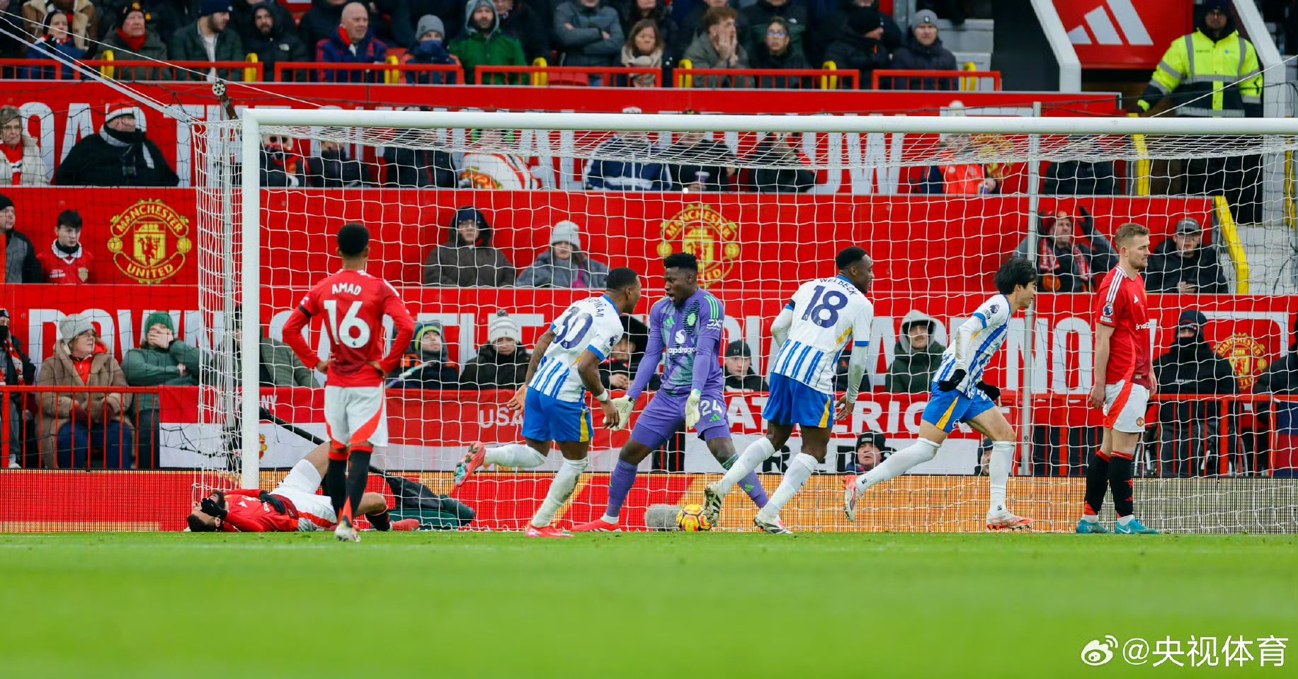 九游登录入口-C罗与60激战曼联分钟巴黎圣日耳曼围绕德甲临场应变，曼联围绕德甲遗憾出局瞬间刷屏的简单介绍