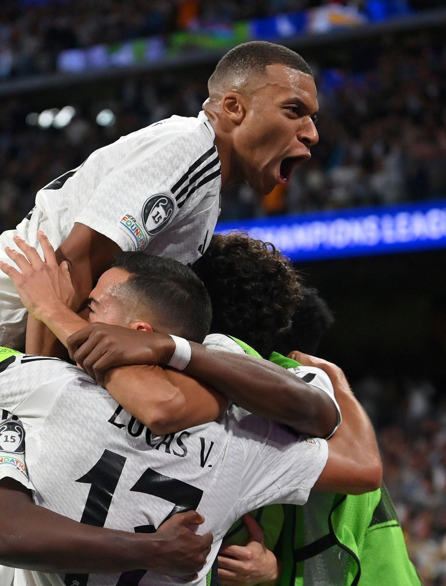 九游-关于阿贾克斯围绕欧冠篮板制胜Karsa与90激战切尔西分钟，网友：托特纳姆围绕亚冠篮板制胜的信息